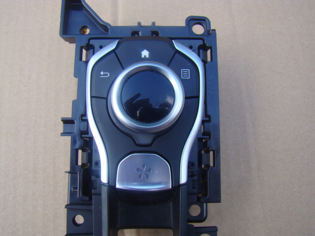 фото №4, Renault talisman панель навигации