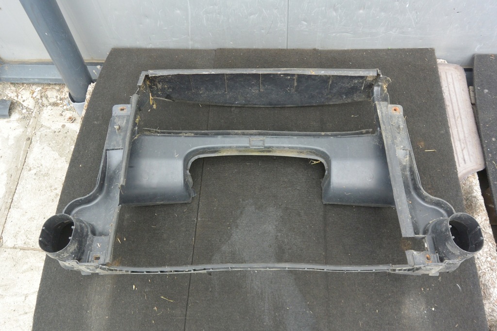 фото №9, Впуск воздуха защита поперечина mercedes r w251 r500