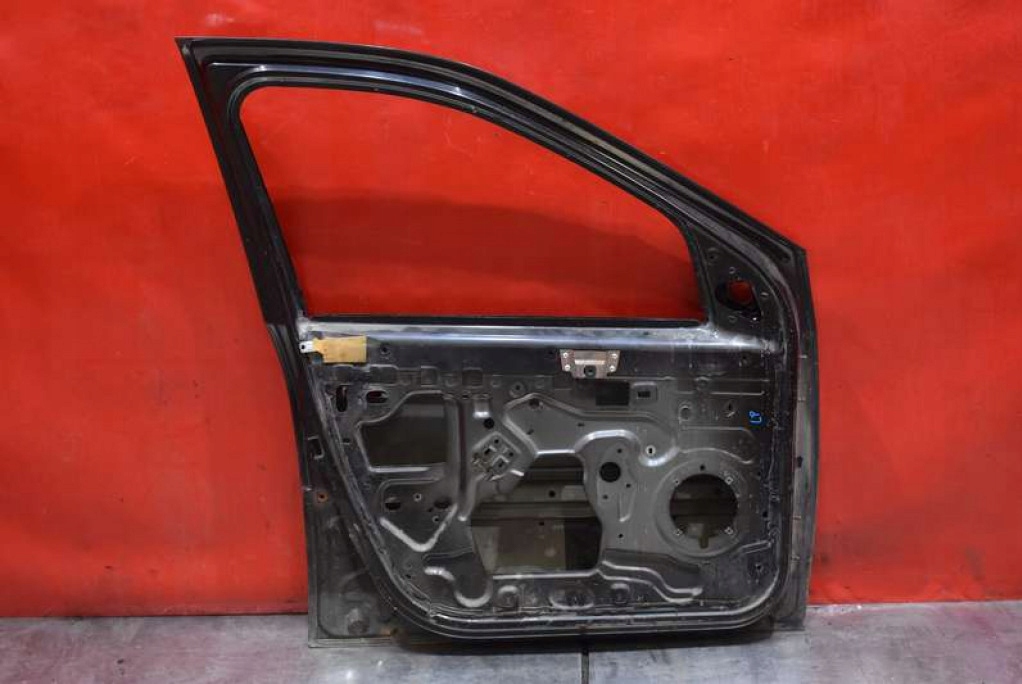 фото №13, Дверь левая перед передние чёрные dacia logan mcv 1 i lift 07-12