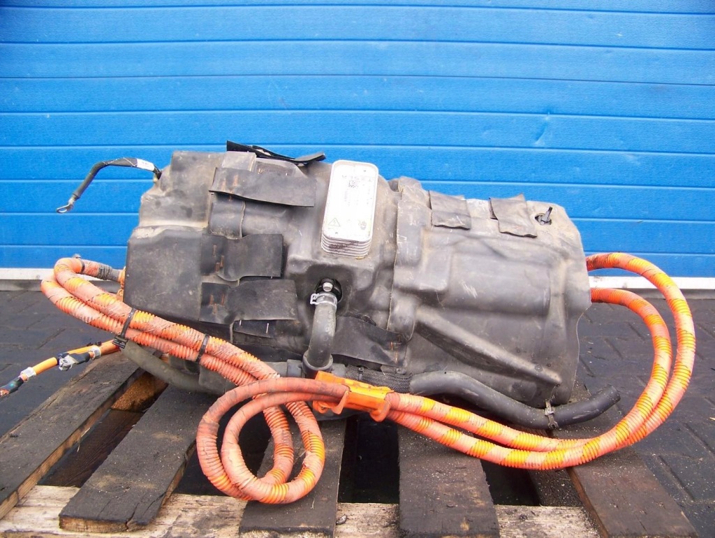 Tesla s p85d awd двигун електричний 1035300-00-e Оригінал