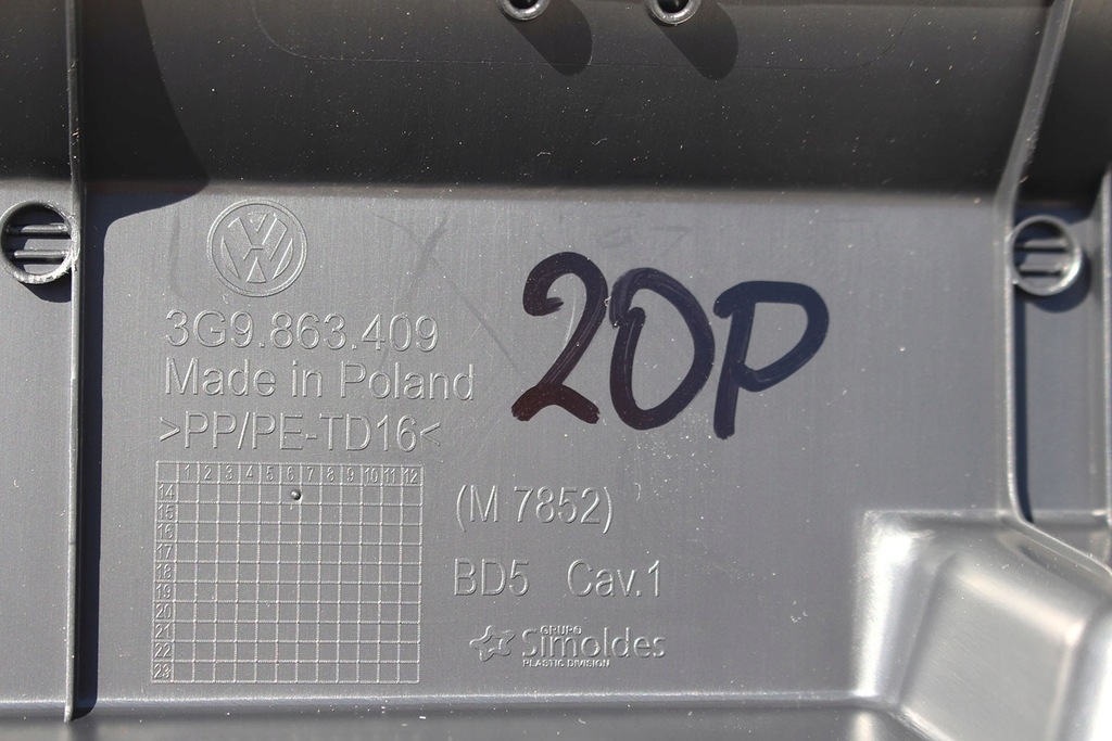 фото №13, Vw passat b8 kombi обшивка + килимок багажника 3g9867427b 3g9867428g обшивки ba