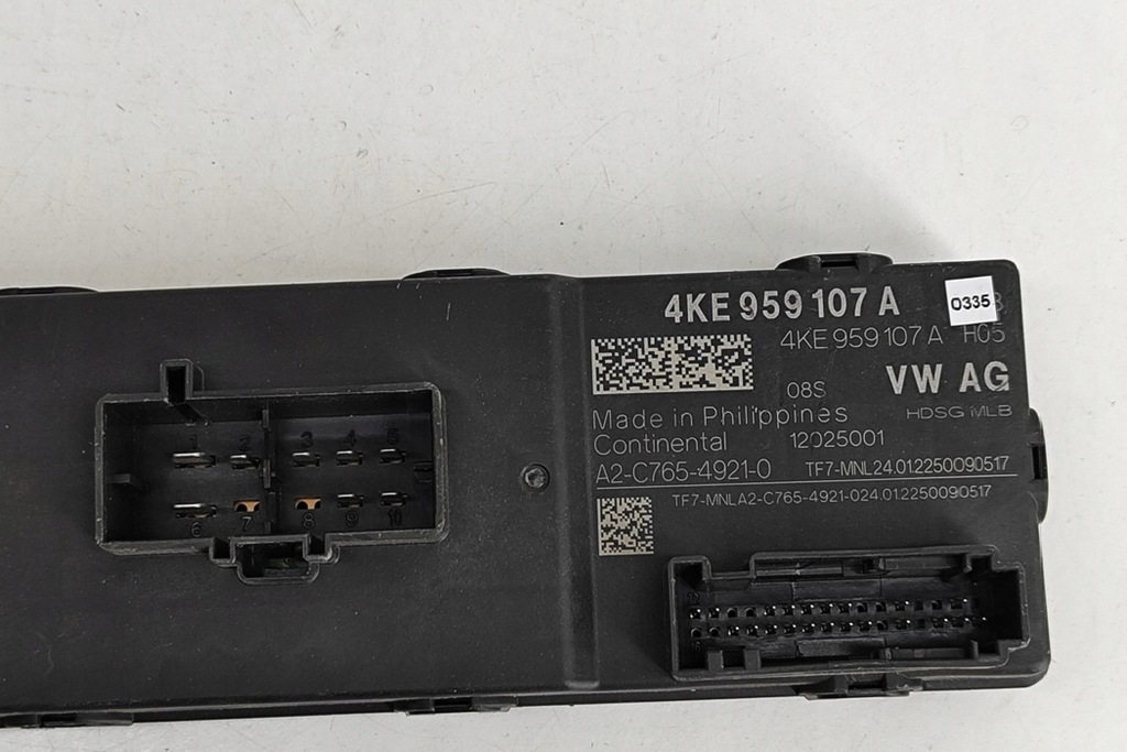 фото №6, Porsche taycan cross turismo задняя крышка багажника багажника блок управляющий 4ke9