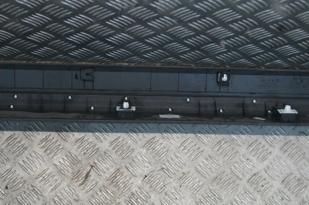 фото №9, Hyundai santa fe iv молдинг поріг ліва 87751-s1000