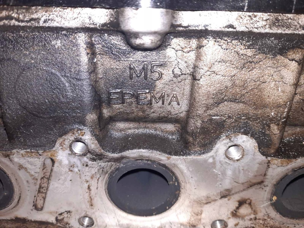 Головка volvo 2.0 d3 d4 2.4 d5 30777365 d5244t10 Киев