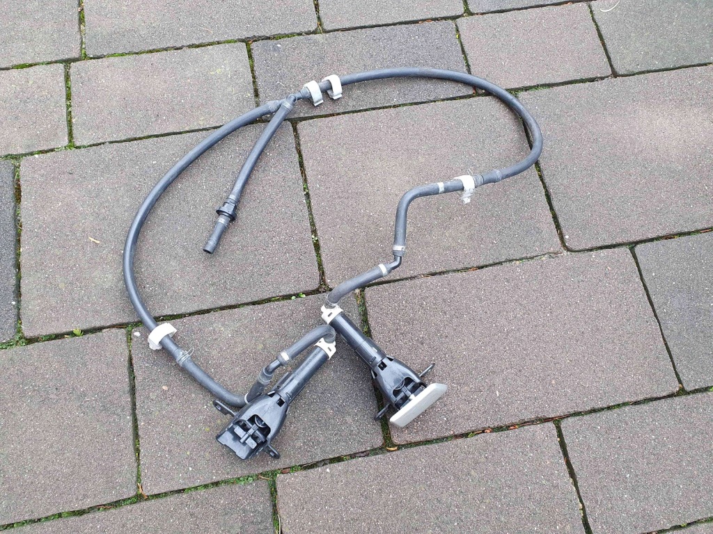 фото №1, Outlander ii омивачі лампа шланги комплект 87871 06-2010