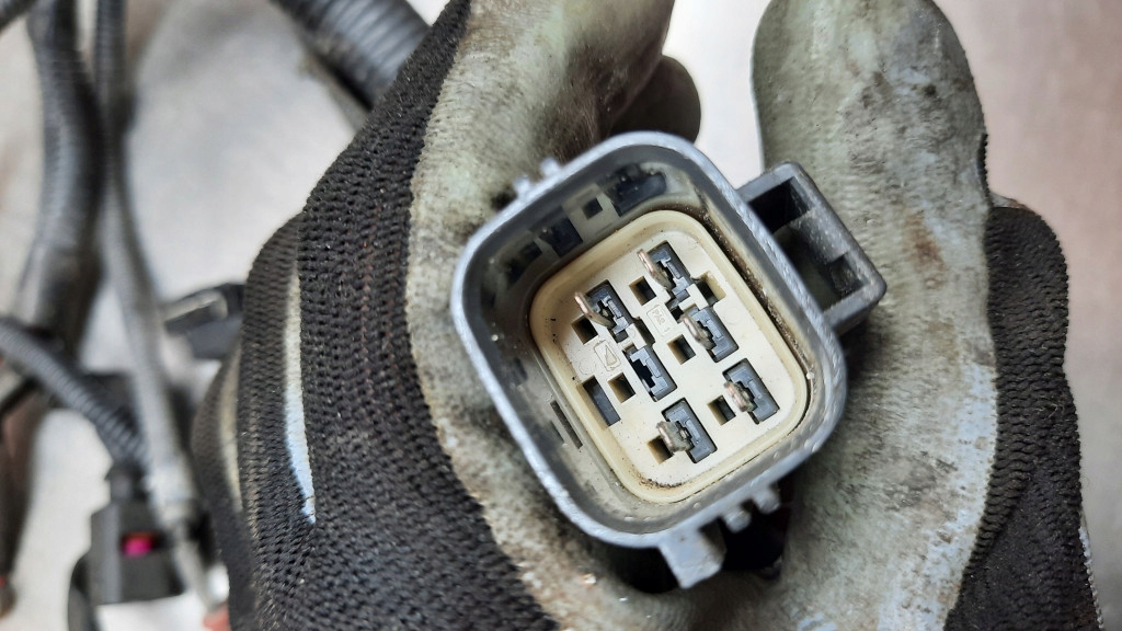 фото №5, Модуль webasto 3730512 джгут комплект volvo s60 v70 ii s80