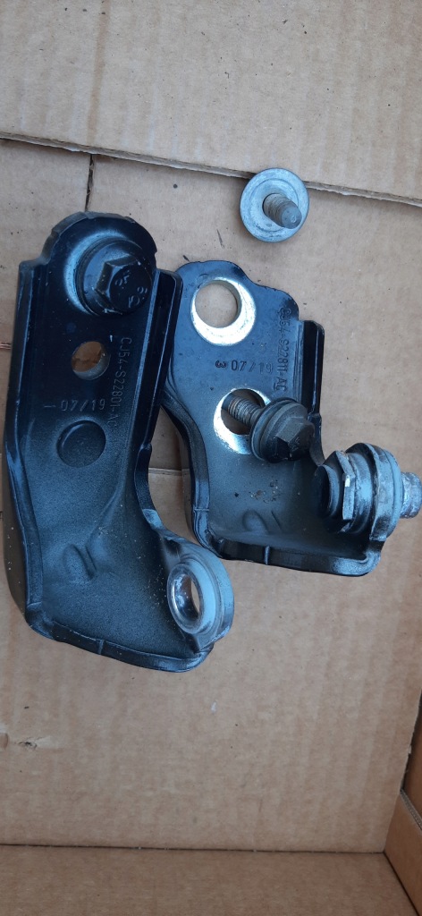 фото №1, Ford kuga mk2 escape fusion mondeo mk5 петля дверь левый перед kplt um