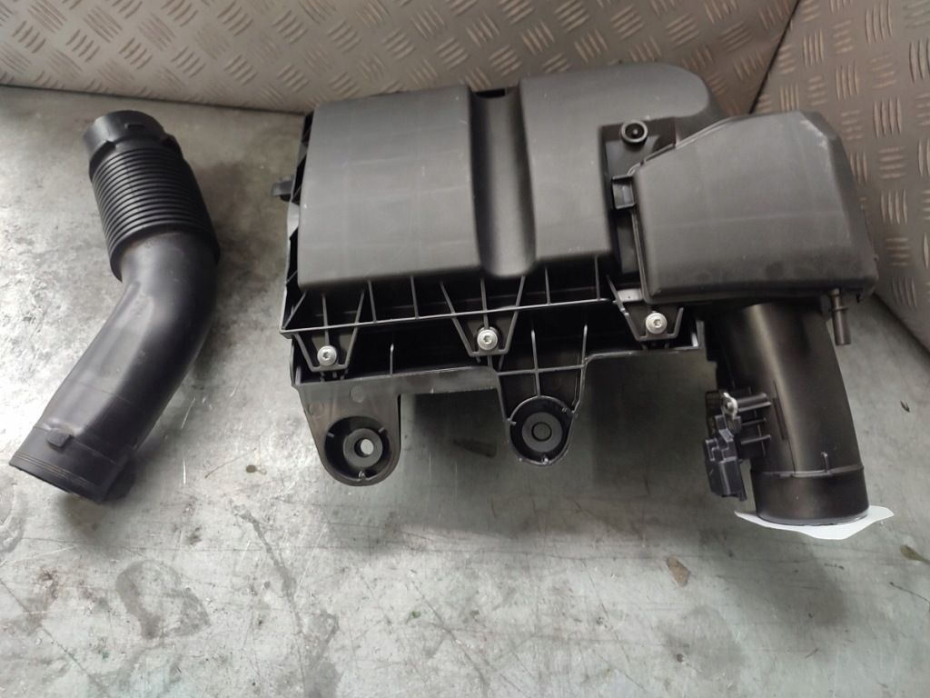 фото №1, Toyota proace 2022 фильтр воздуха su001-a7998