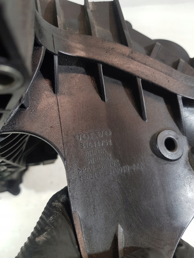 фото №11, Коллектор всасывающий 31411751 volvo s60 v60 s80 2.0d d4204t5