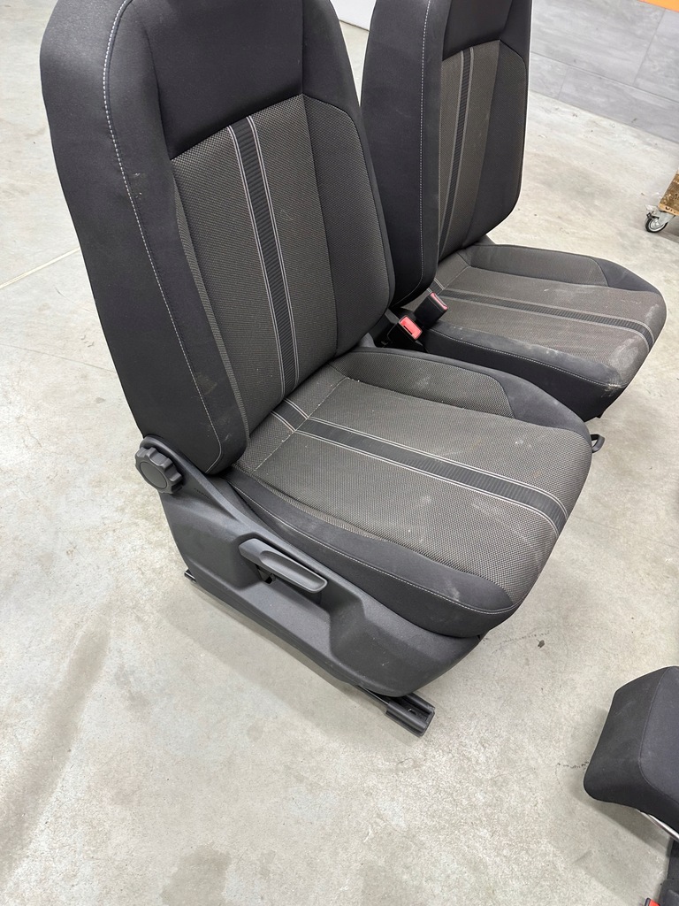 фото №8, Сиденья заднее сиденье спинка салона vw t-roc оригинал подушка безопасности