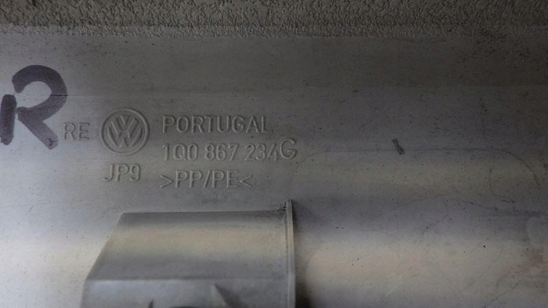Пластик защита стойка a правая vw eos 1q0867234g с Разборки