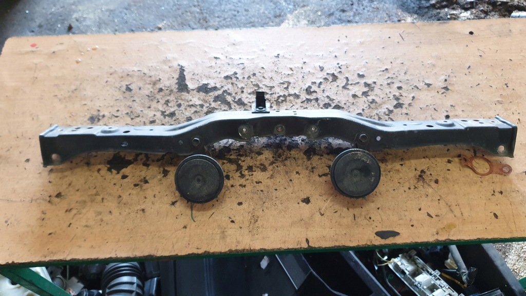 фото №1, Toyota avensis t25 важелі двірник комплект eur