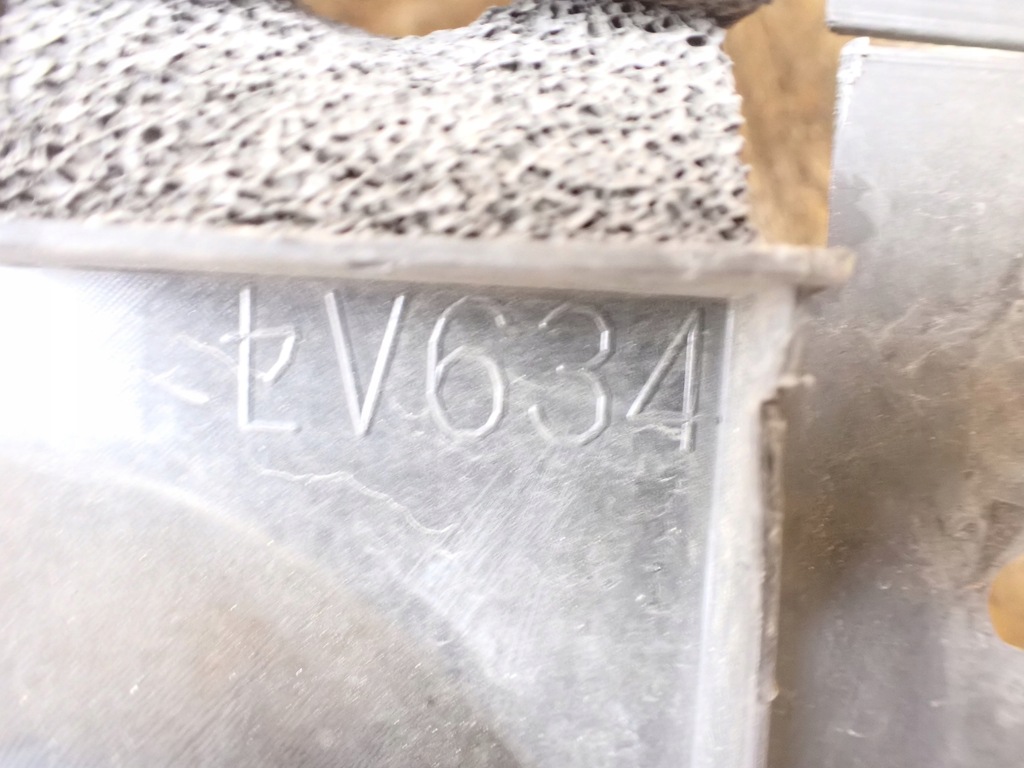 фото №7, Воздуховод воздуха lexus is iii 200t 300 po lift 2018 europa 53154-53040