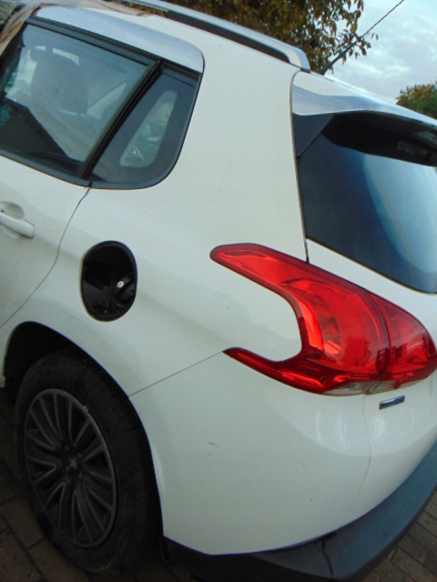 фото №1, Peugeot 2008 крыло обшивка порог левый задняя 2015r