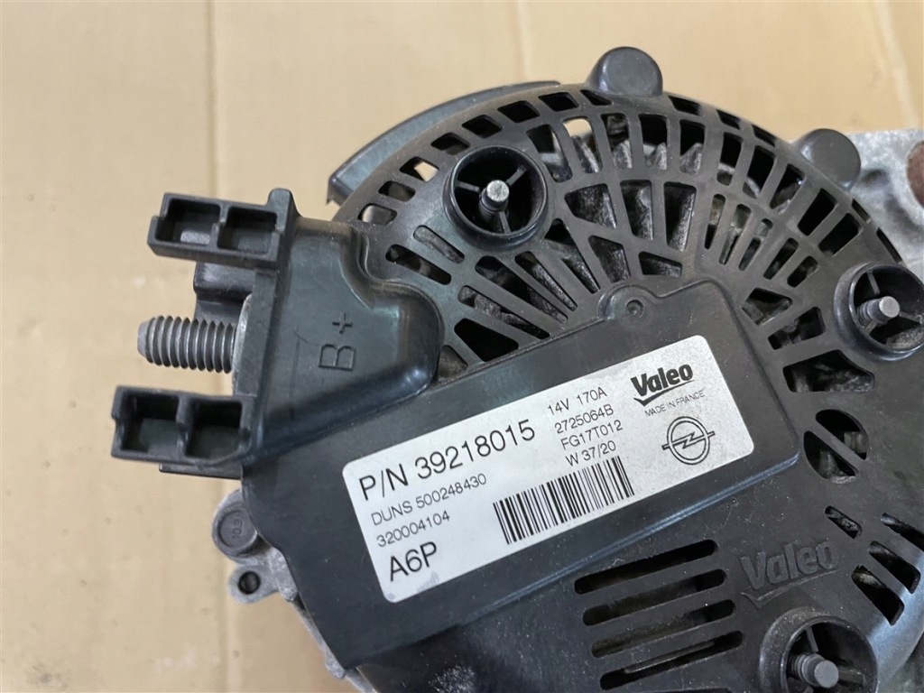 Генератор opel astra k v 5 1.5 cdti рестайлинг  19-22r с Разборки