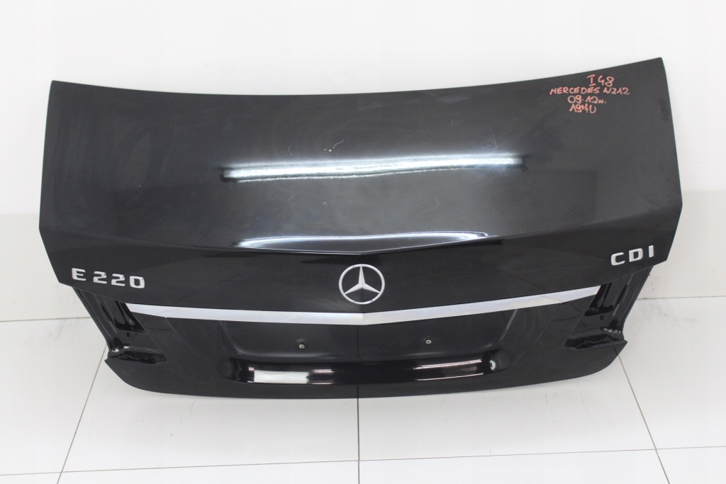 фото №1, Крышка багажника задняя задняя mercedes w212 sedan 09-12r 197u