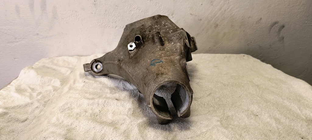 фото №11, Поворотний кулак правий перед porsche 911 991