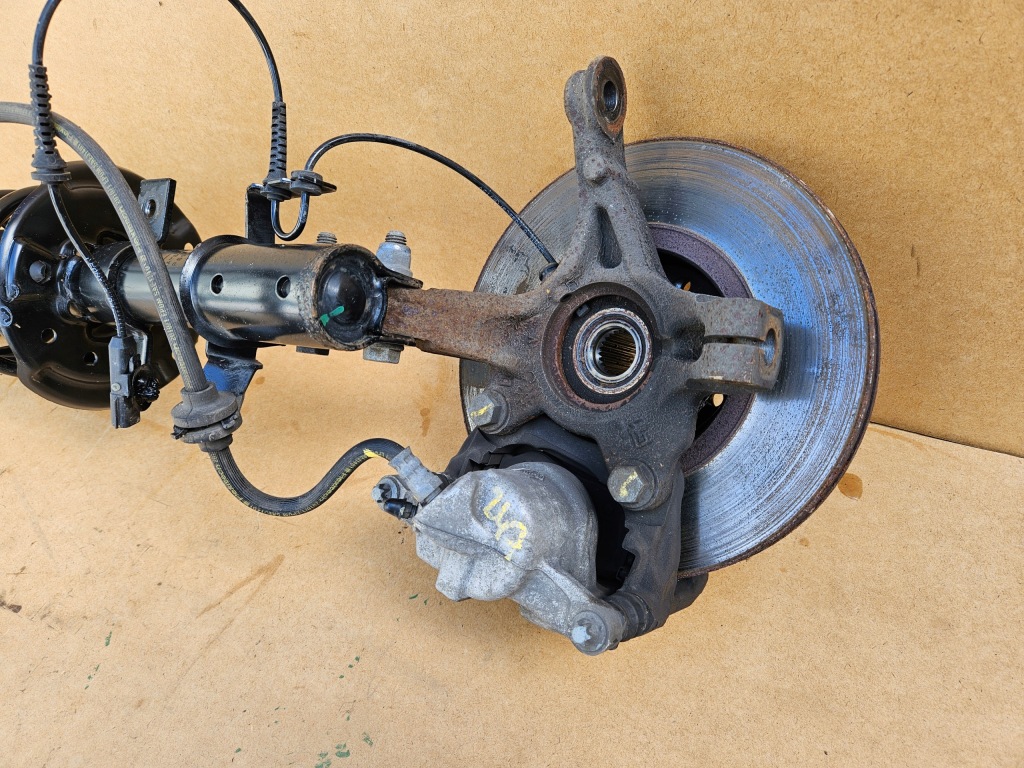 фото №6, Амортизационная стойка поворотный кулак амортизатор правый dacia sandero iii 1.0 tce