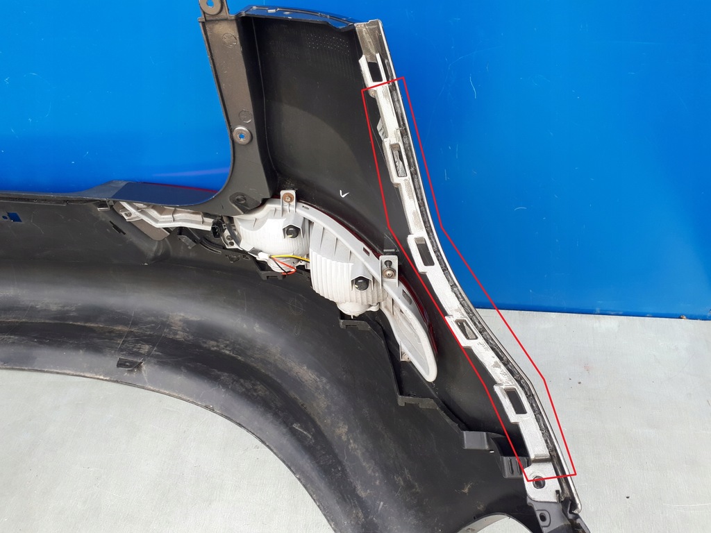 фото №11, Kia sportage 2010-2015 10-15 бампер задний лампы