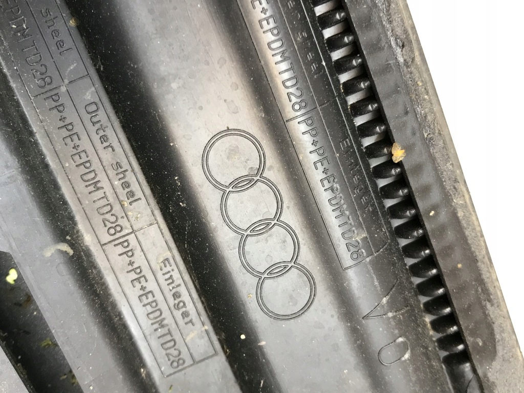 фото №11, Молдинг na дверь левая передние audi q8 4m8 2018- 4m8853959c