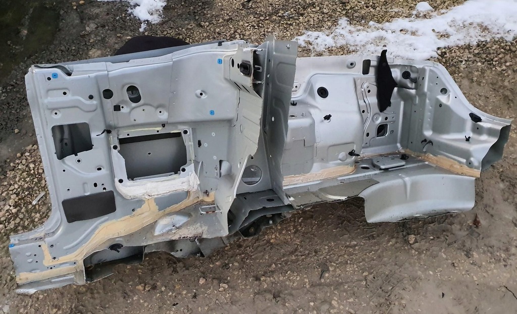 фото №8, Четверть крыло правый задняя задняя ford focus mk2 cabrio