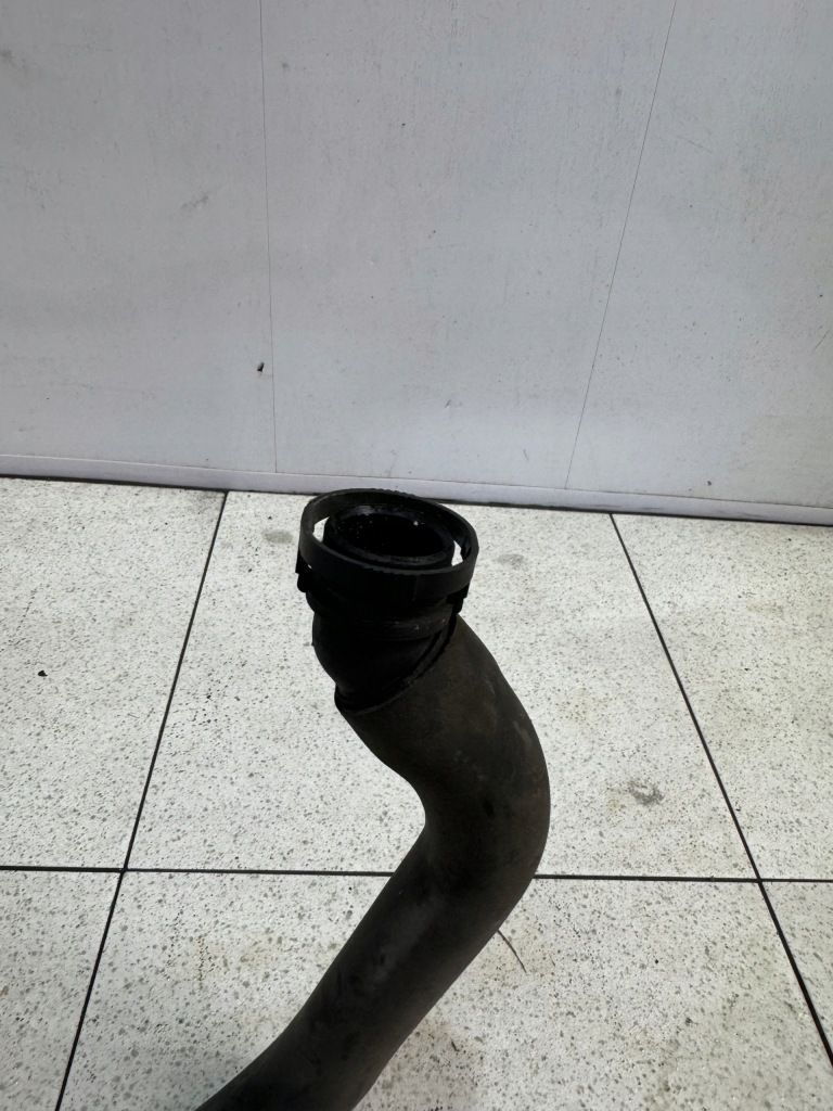 Шланг патрубок труба рідина фільтра компресора mercedes actros mp 4 Ціна