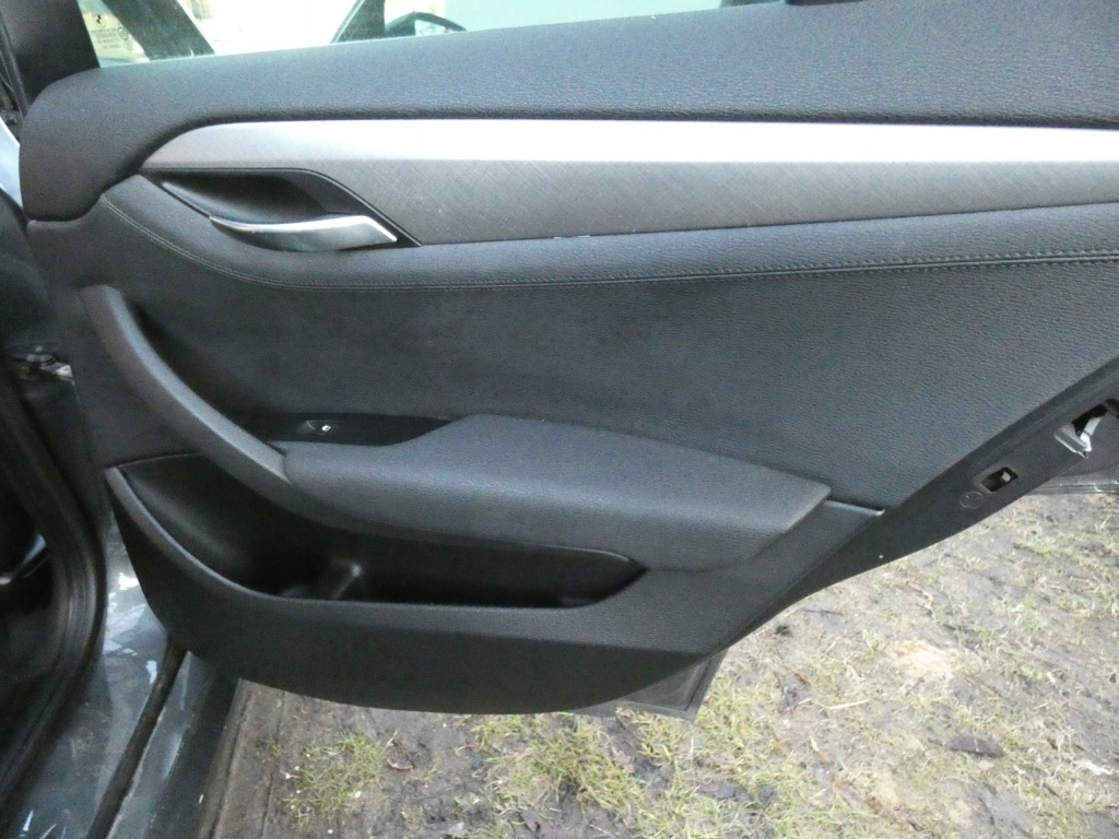 фото №9, Bmw x1 e84 lift сидіння підігрів czarna шкіра m-pakiet заднє сидіння обшивки