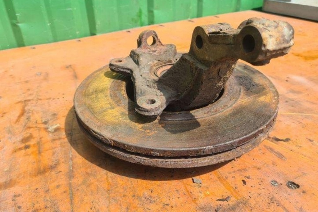 фото №1, Поворотний кулак передня ліва renault trafic ii фургон fl 7701205692 2.5l