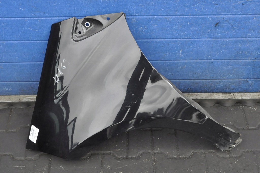 фото №1, Mercedes w169 крыло левый перед