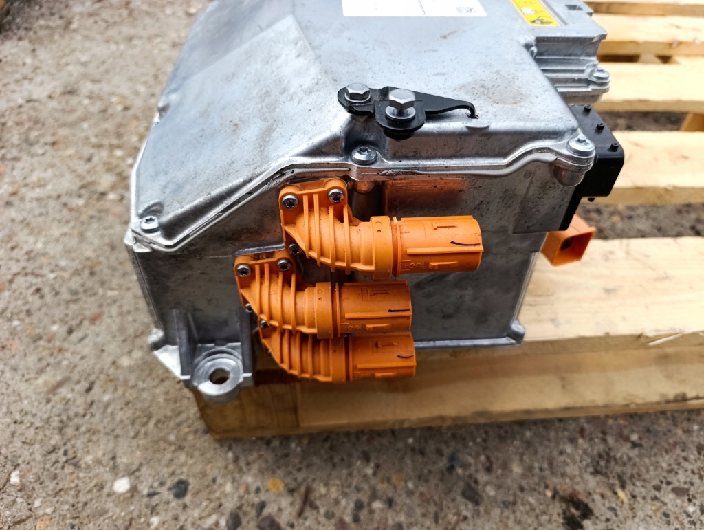 фото №3, Bmw x1 u11 інвертор інвертор напруги 5a93367