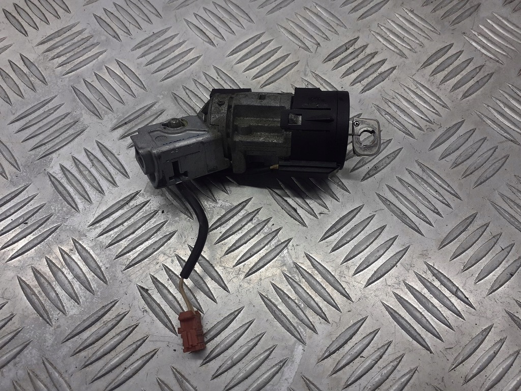 фото №1, Замок зажигания с ключ peugeot 407 9648445180