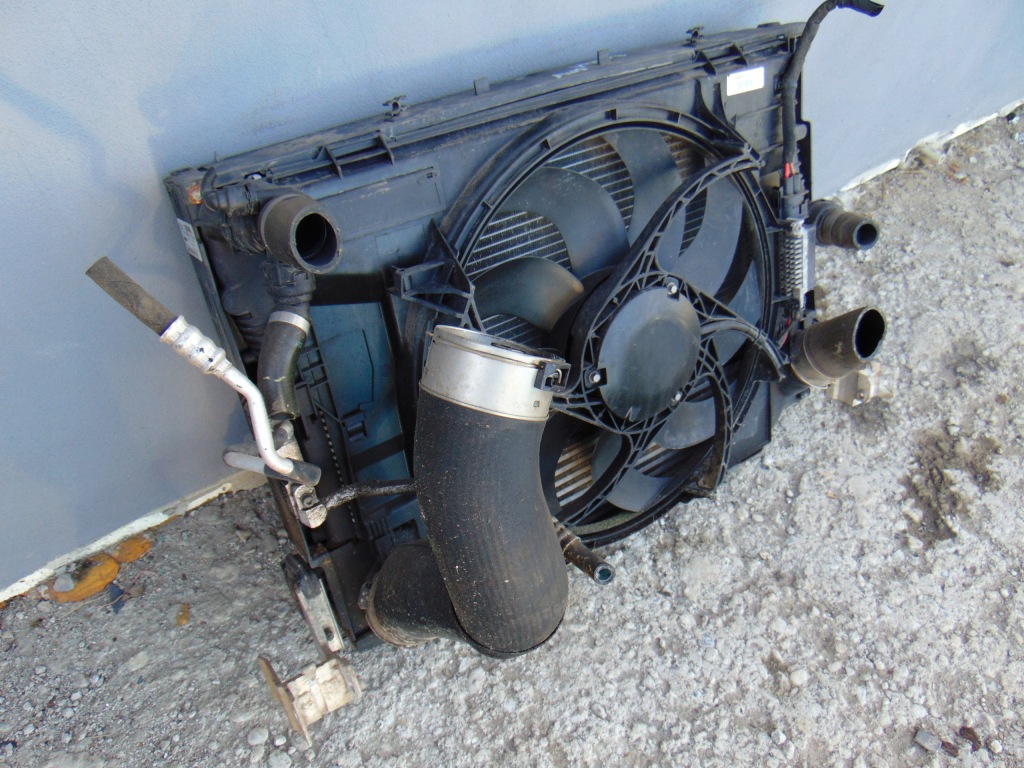 Kompletny радиатор воды кондиционер вентилятор bmw f20 2.0d n47 8507400 Цена