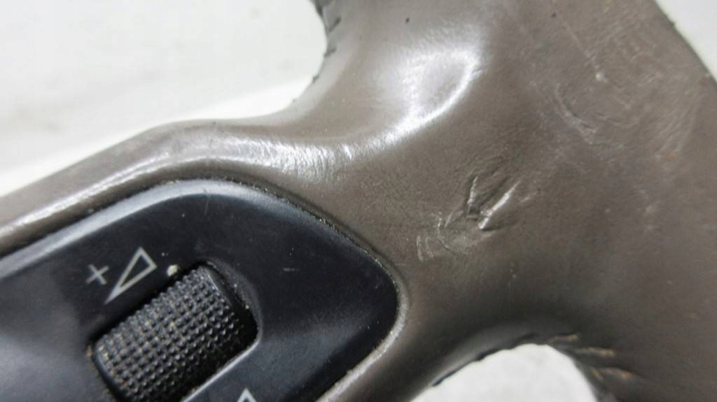 фото №11, Audi a8 d3 lift воздуховод с подушка