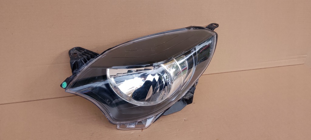 Купити Фара перед передня ліва renault twingo 2 2 рестайлінг  11-14rok 260608996r оригінал