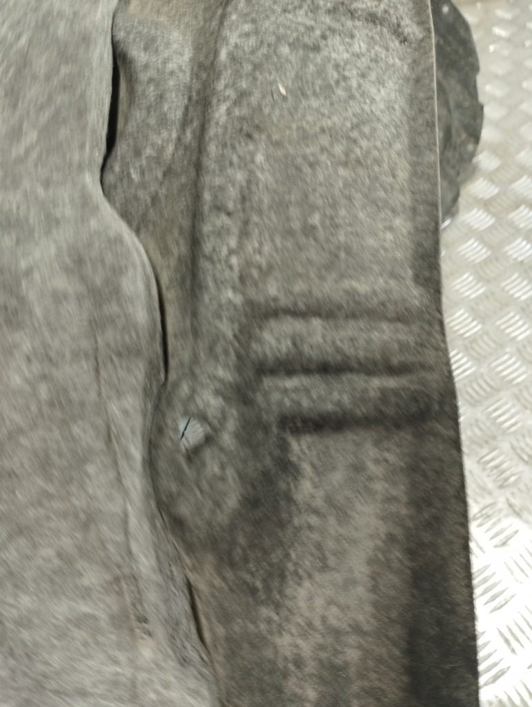 фото №8, Mercedes w205 подкрылок левый задняя