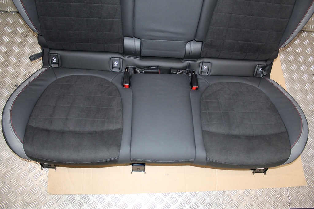 фото №14, Mini f60 jcw countryman обивка сиденья заднее сиденье обшивки