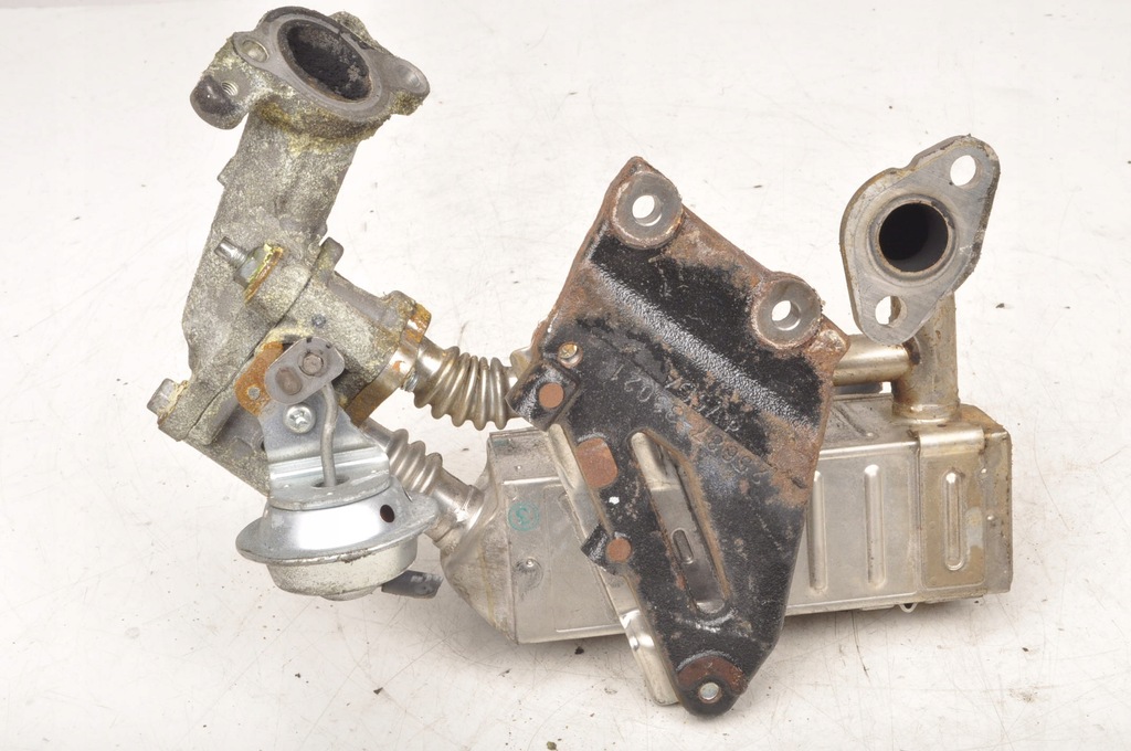 фото №6, Toyota auris i 1.4 радіатор вихлопних газів 25601-33070