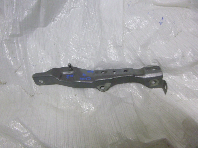фото №1, Кронштейн крила лівий перед renault clio iv
