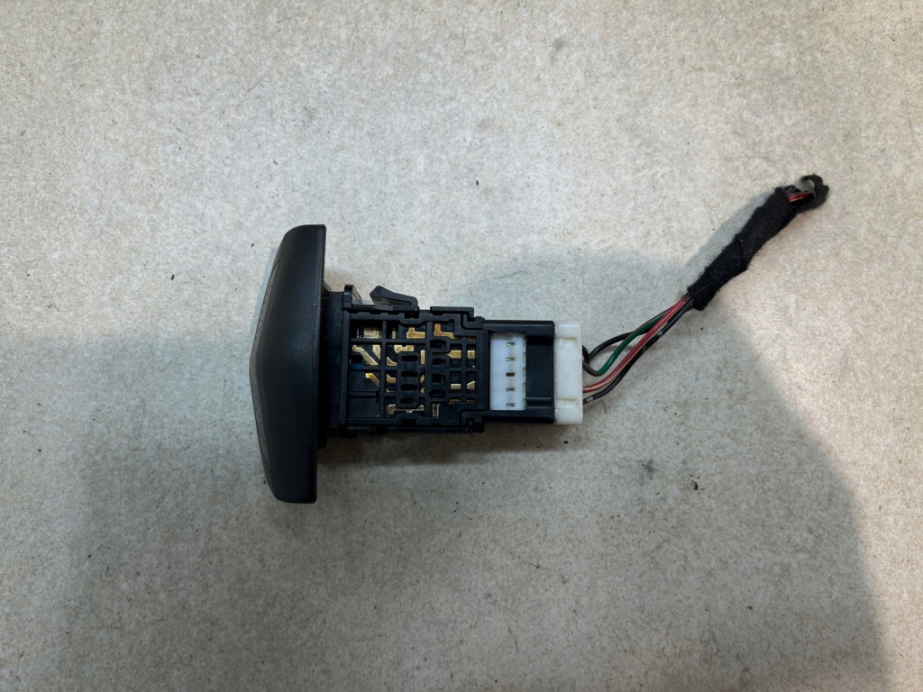 фото №3, Переключатель света аварийных primera p12 1.9dci 06016