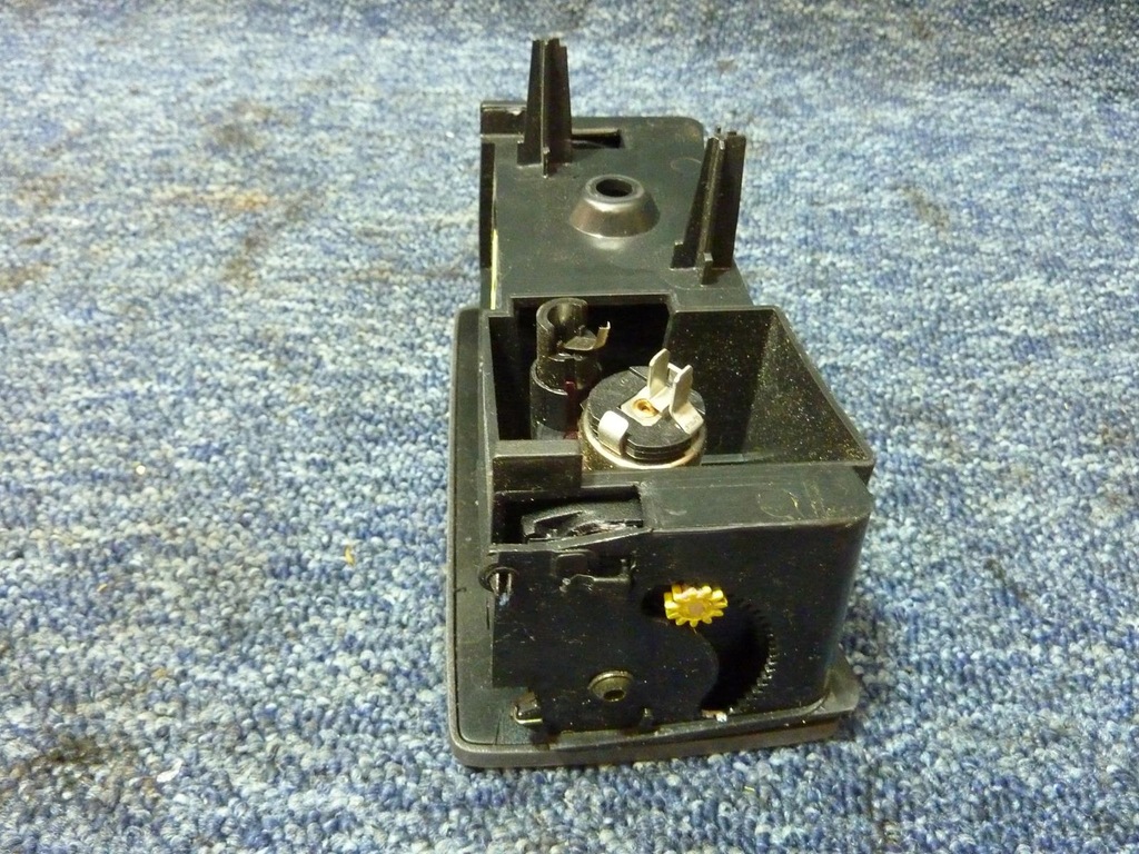 фото №5, Пепельница бардачок alfa romeo gt 2003-2010r. передняя серебристая