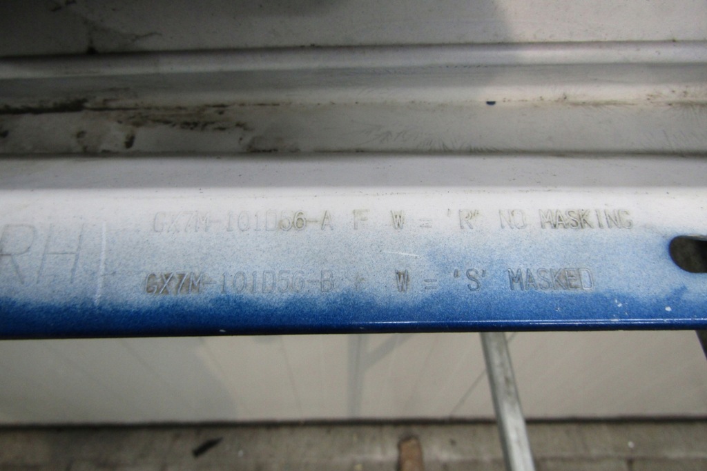 фото №10, Молдинг поріг права jaguar xe 760 14- f s r sport