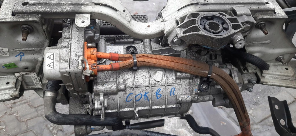 Вісь  балка задній задня комплектна гібрид opel grandland x 9838192580 9838913580 Зі Шроту