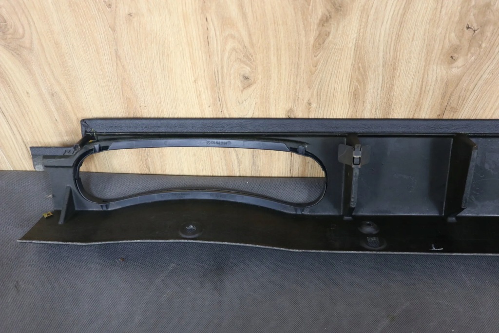 фото №5, Mercedes slk r170 lift защита обивка подголовников задняя 1706900625