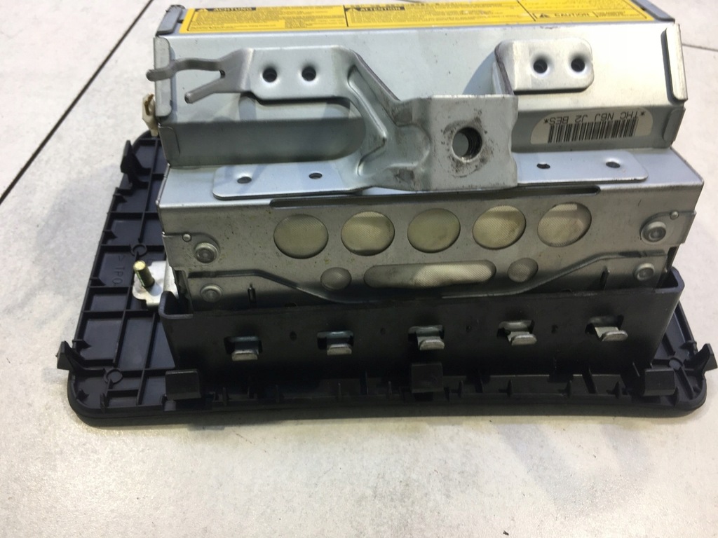 фото №7, Подушка подушка безопасности пассажира corolla verso e12