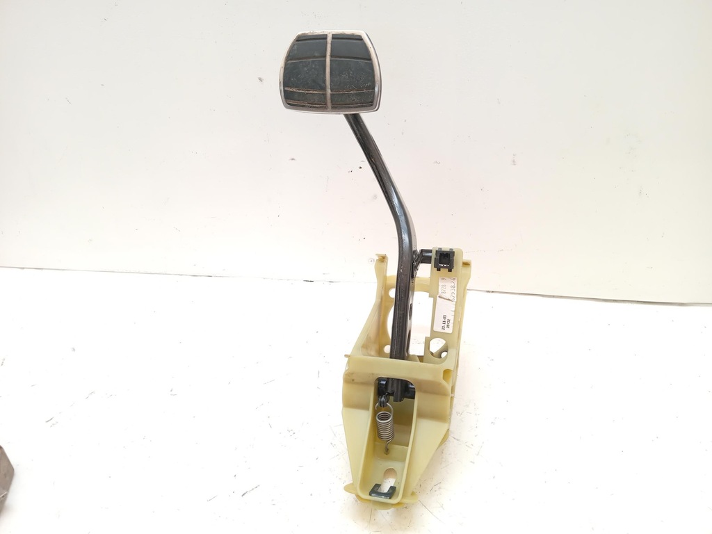 фото №1, Педаль гальма bmw 7 e65 745 d