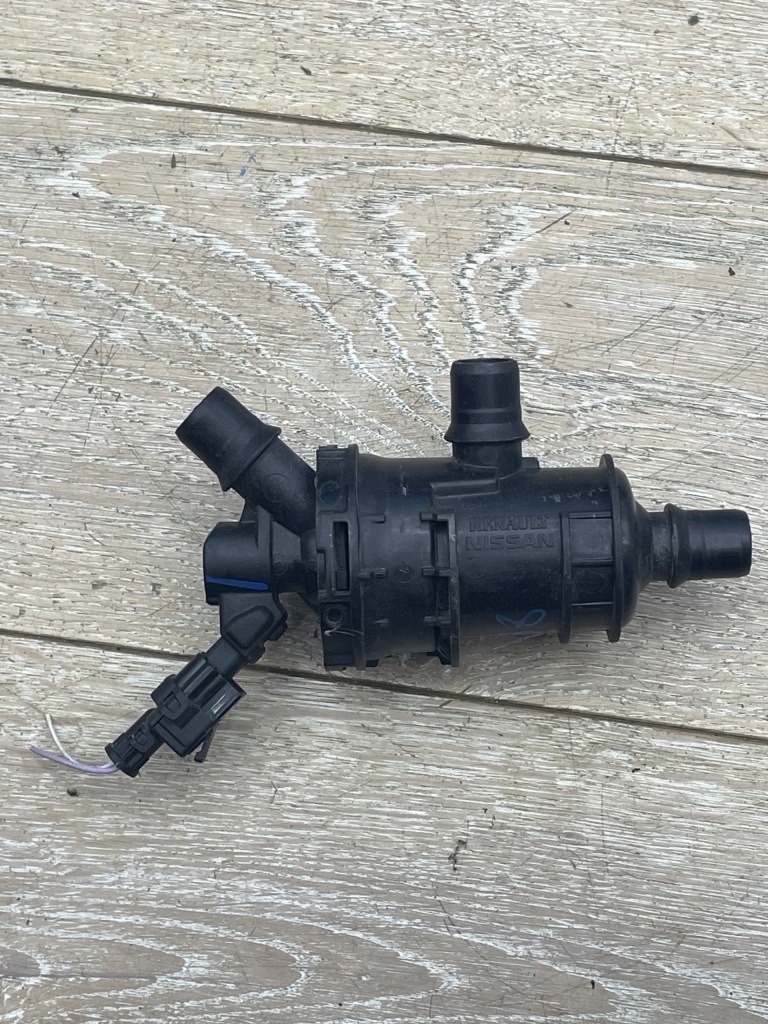 Купить Насос воды термостат renault nissan 112446