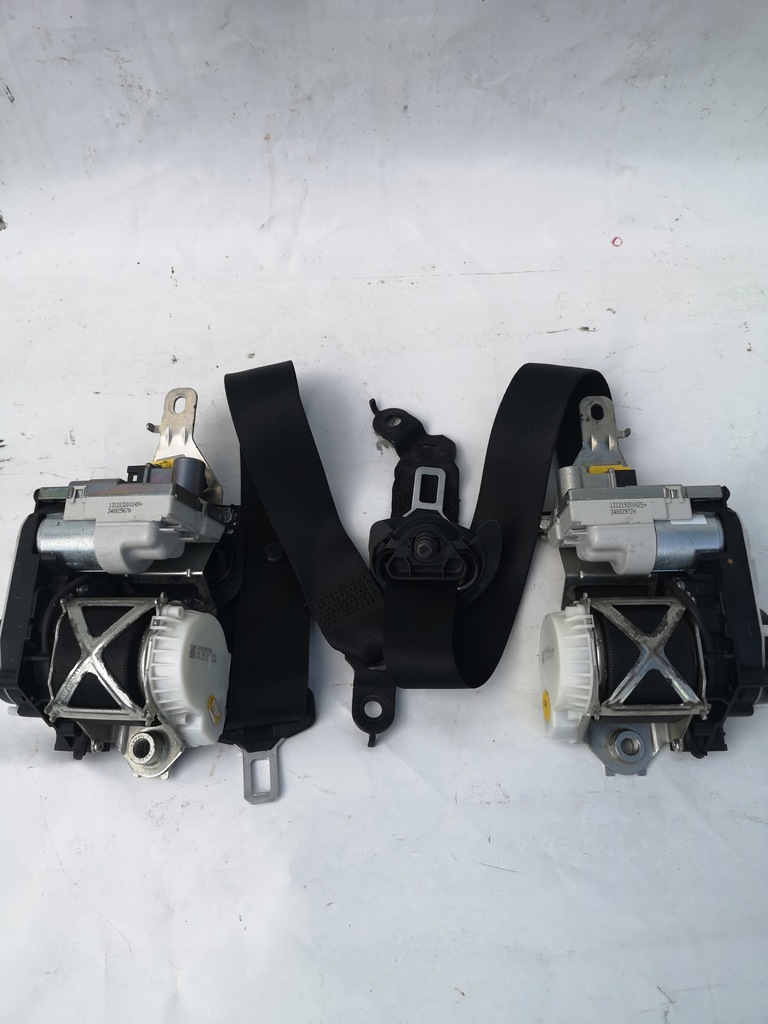 фото №1, Ремни левый правый перед mercedes gl x166 eu