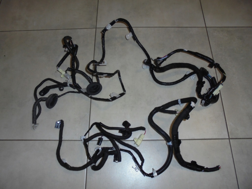 фото №1, Жгут cięta крышки toyota corolla e21 sedan 19-22r