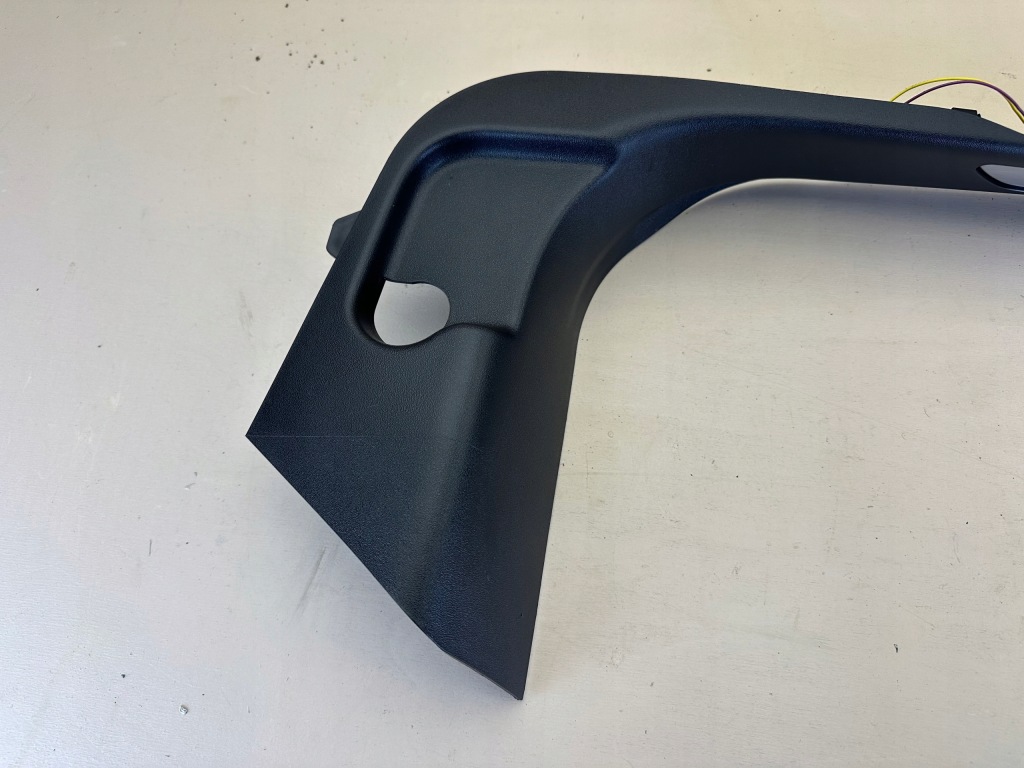 Jaguar e-pace x540 17r- молдинг поріг ліва внутрішня Недорого