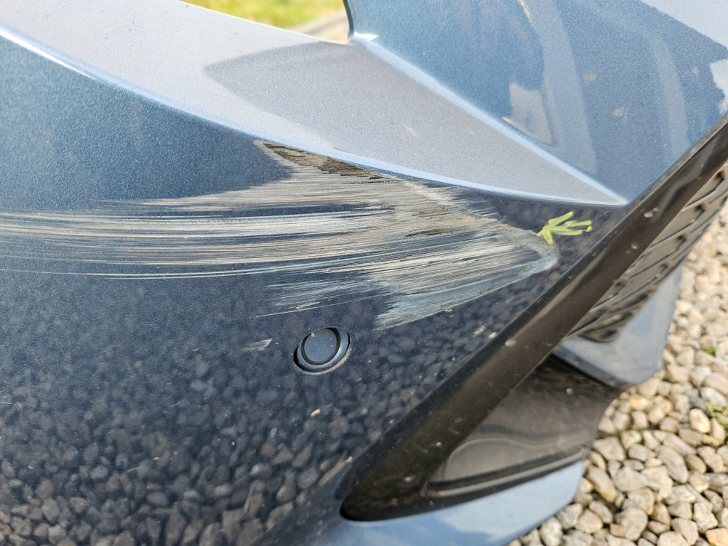 фото №7, Toyota corolla e21 hb хэтчбек kombi бампер передний kompletny радар